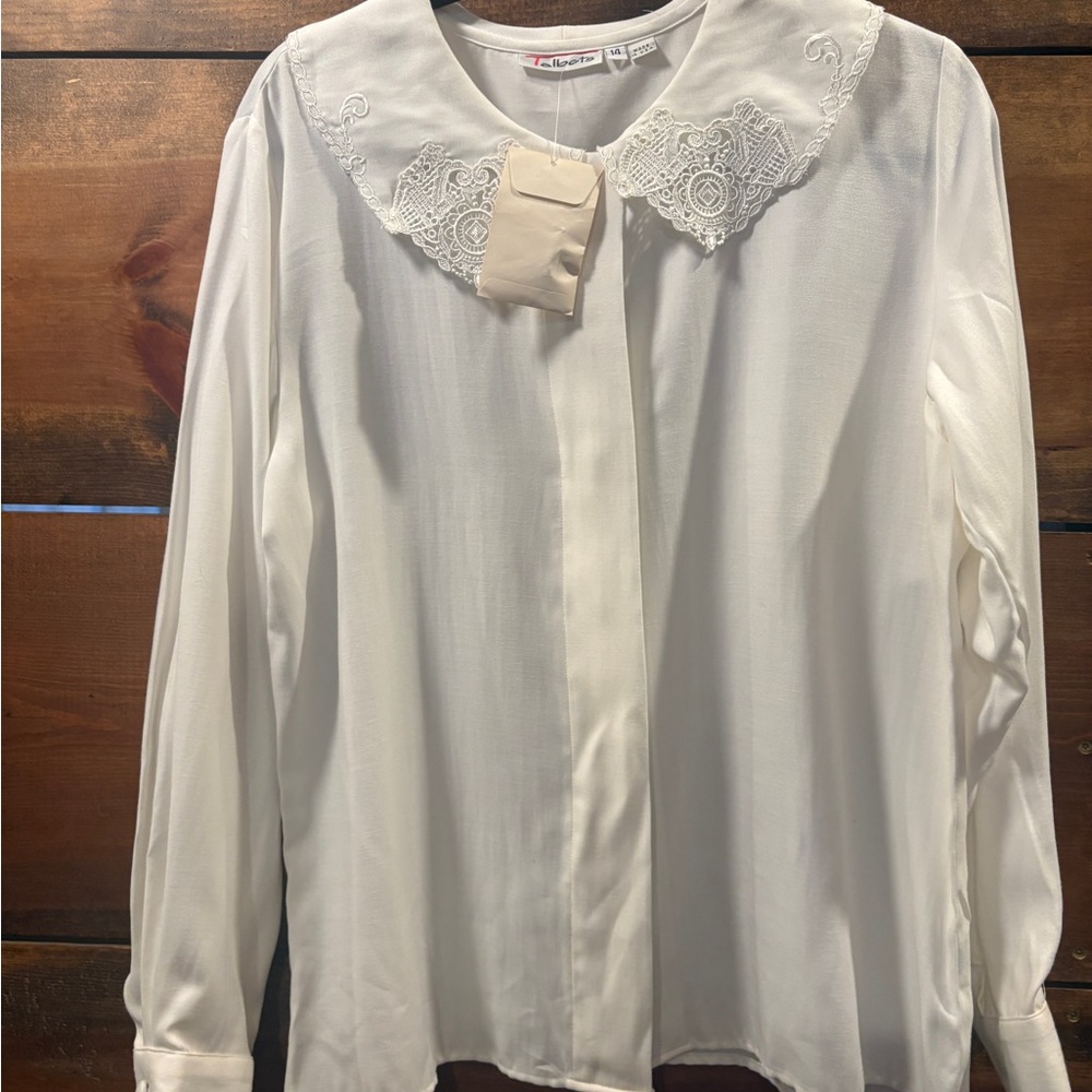 Talbots Cream Cottagecore Button-Up Blouse with Lace Collar